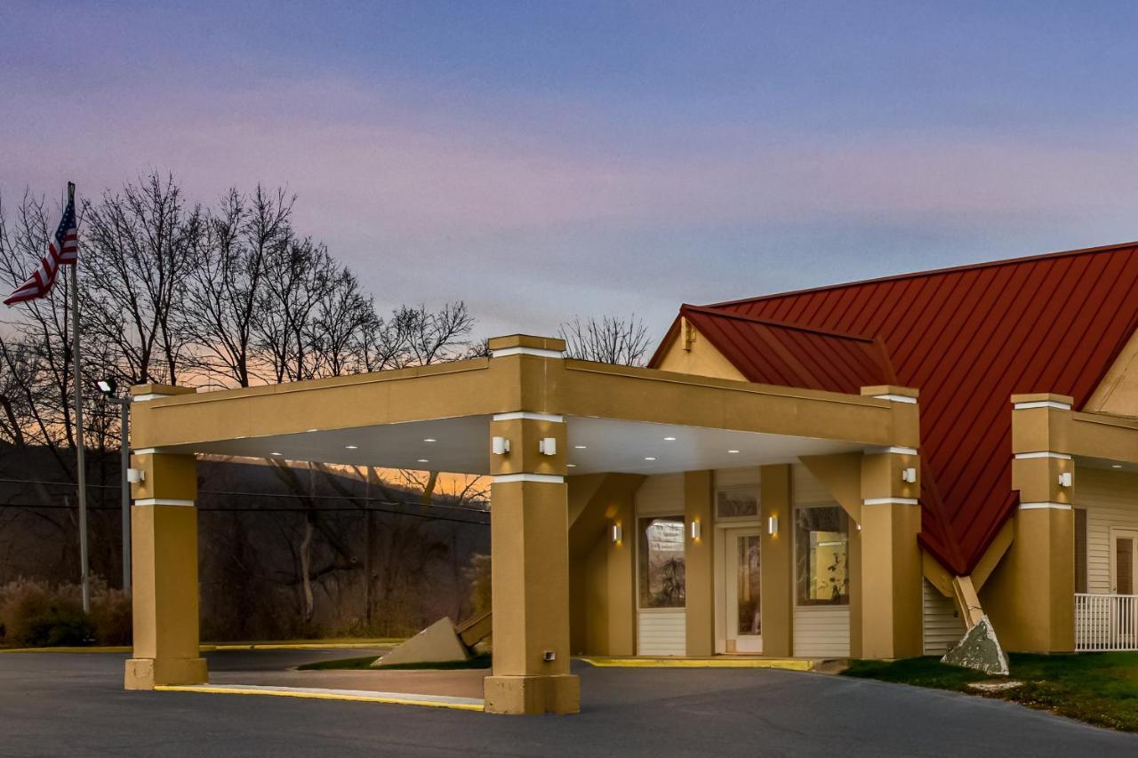 Econo Lodge Inn & Suites Binghamton Luaran gambar