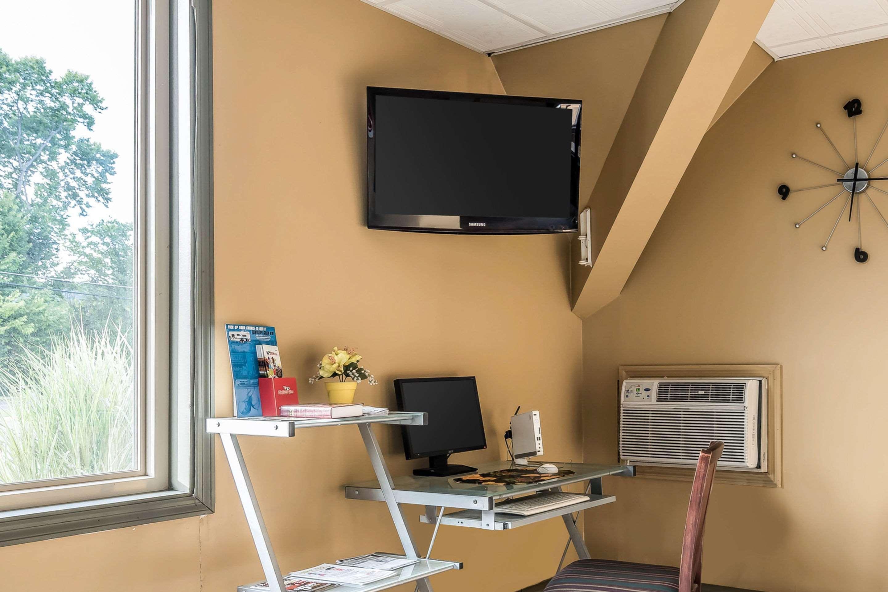 Econo Lodge Inn & Suites Binghamton Luaran gambar
