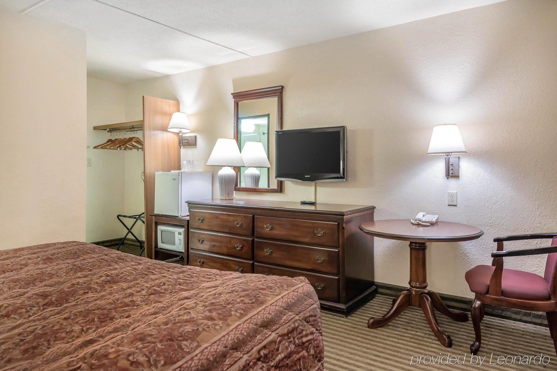 Econo Lodge Inn & Suites Binghamton Luaran gambar