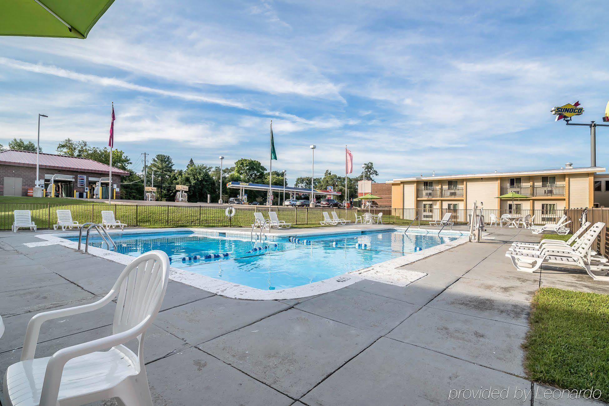 Econo Lodge Inn & Suites Binghamton Luaran gambar