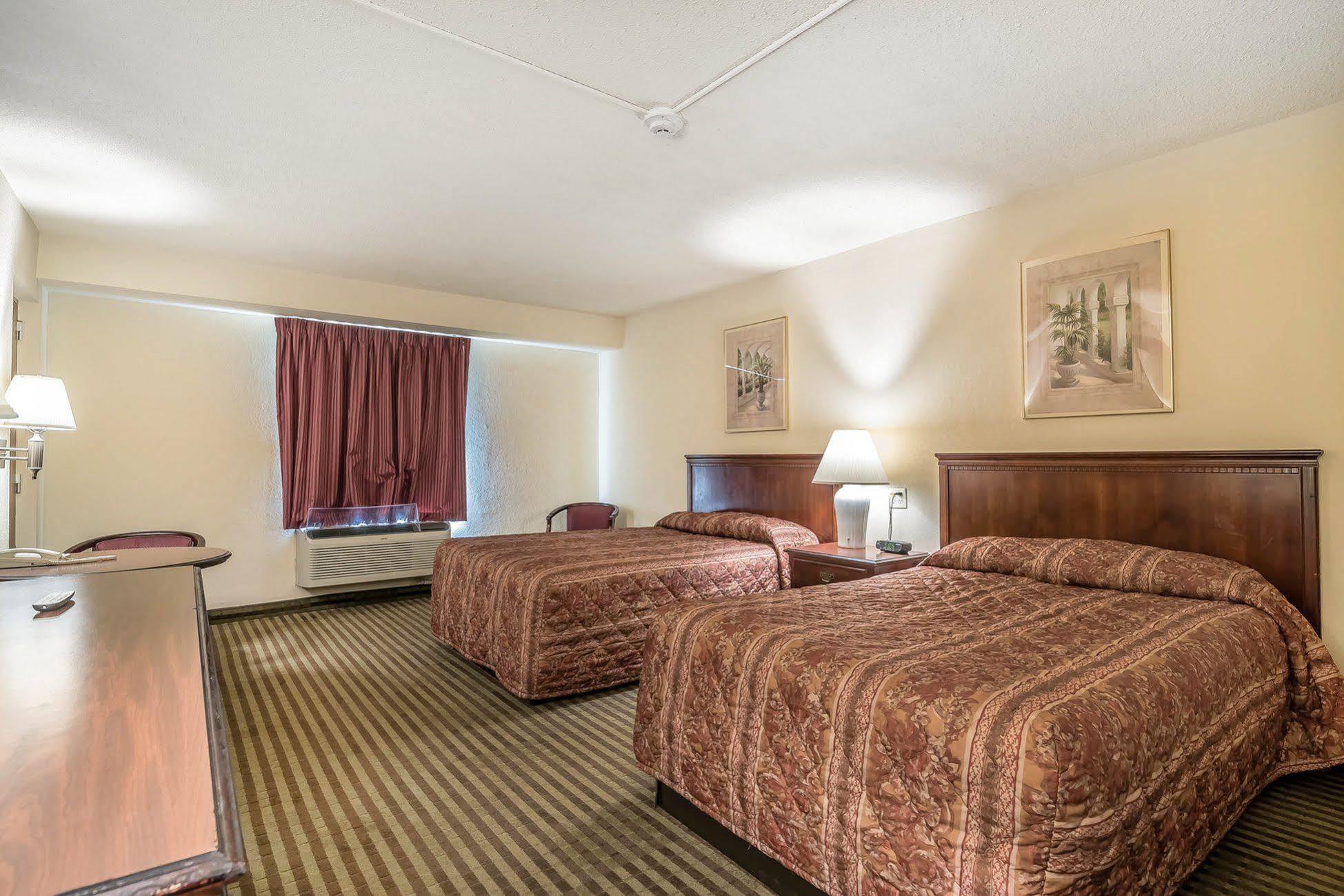 Econo Lodge Inn & Suites Binghamton Luaran gambar